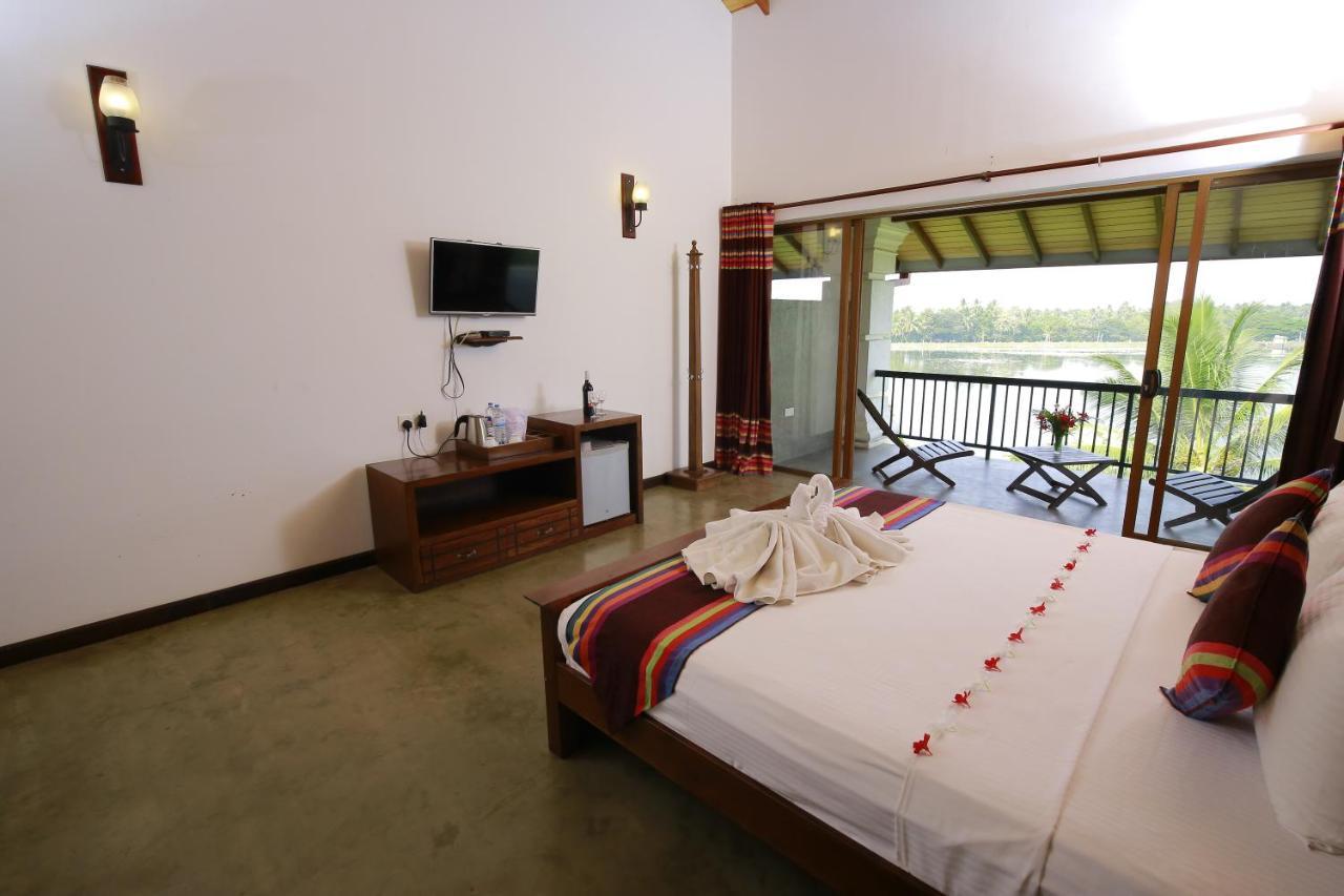 Diya Dahara Lake Resort Яла Экстерьер фото