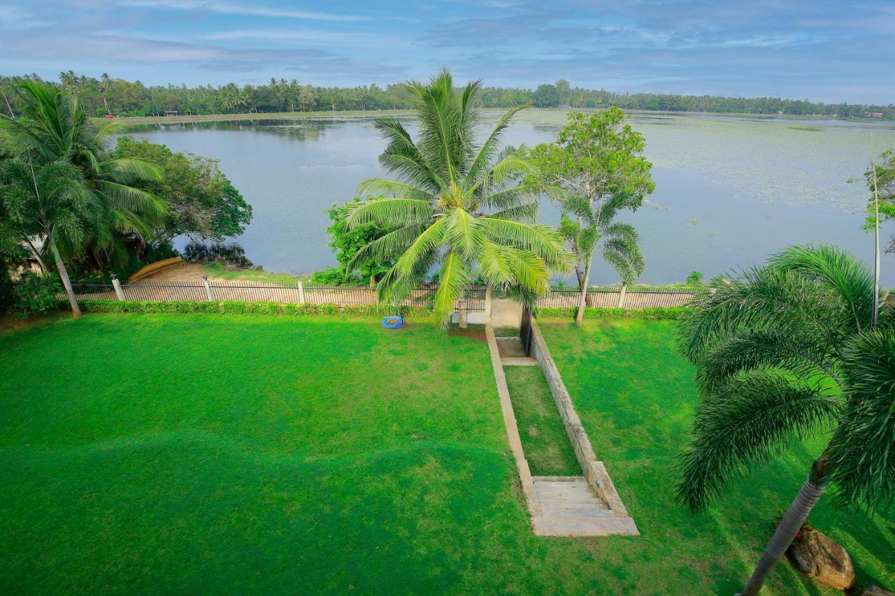 Diya Dahara Lake Resort Яла Экстерьер фото