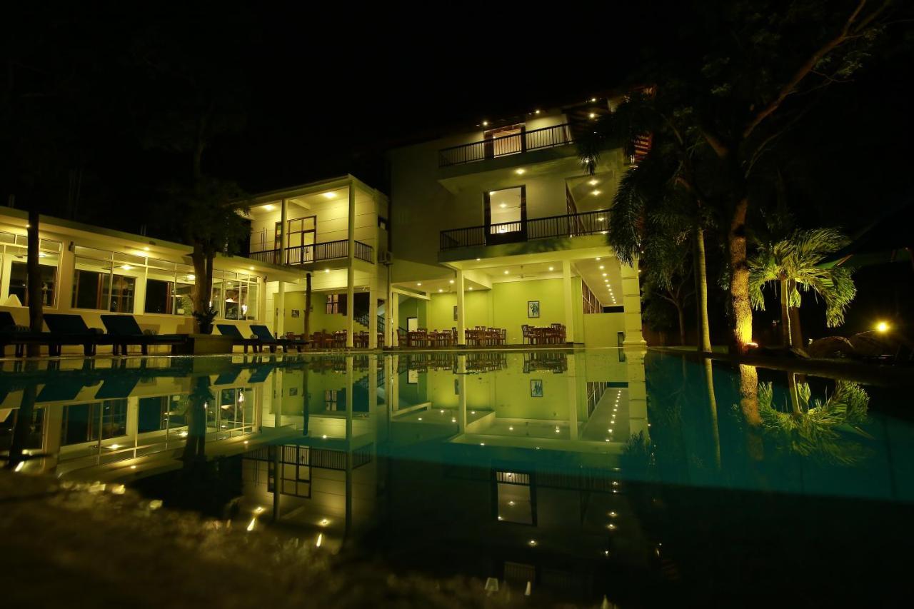 Diya Dahara Lake Resort Яла Экстерьер фото